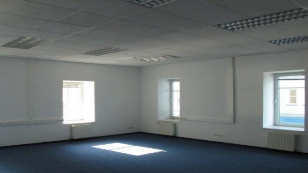 Сдам в аренду офис 73.5м2, 155379руб.