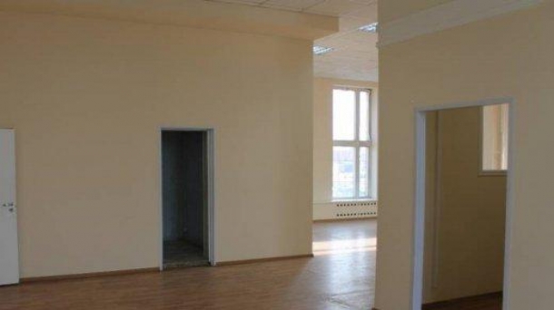 Сдается помещение свободного назначения 250.5м2, метро Маяковская