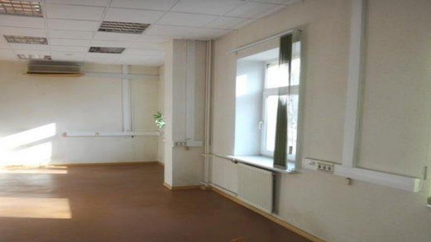 Сдам офис 14.4м2, 18000руб.
