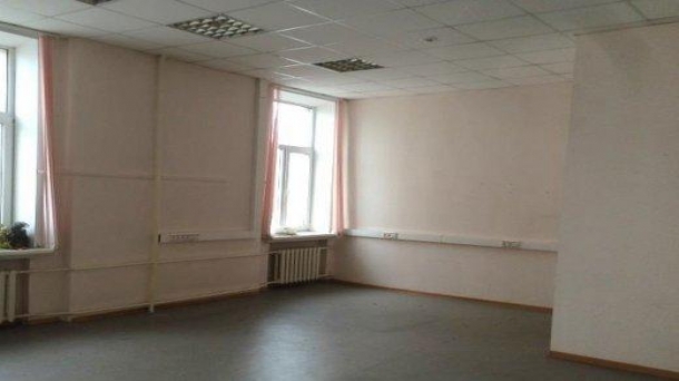 Офис 49.72 м2 у метро Римская