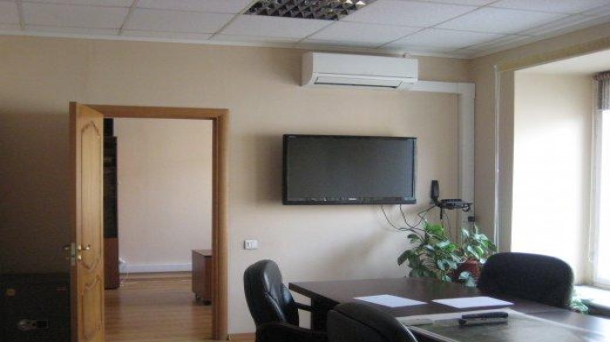 Сдам в аренду офисное помещение 30.2м2, 45300руб., метро Калужская