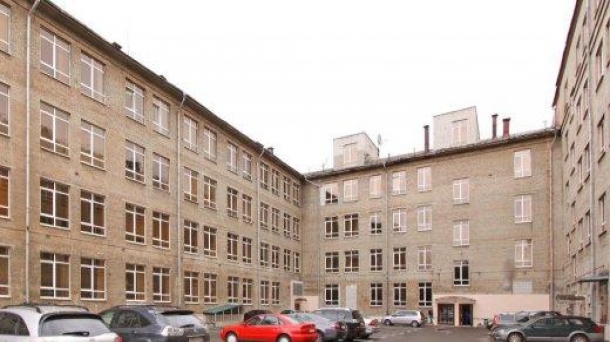 Сдаю складское помещение 134.6м2, метро Дмитровская
