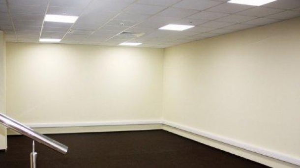 Продаю офис 89м2, метро Автозаводская