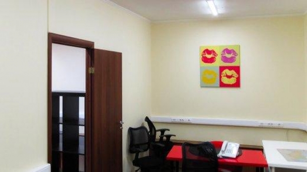 Офис 21.6м2, улица Льва Толстого, 5
