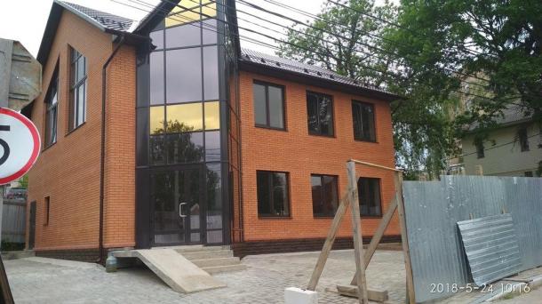 Здание 231 м2 , метро Водный стадион