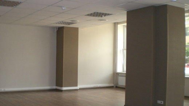 Сдам офисное помещение 1045.2м2, метро Киевская