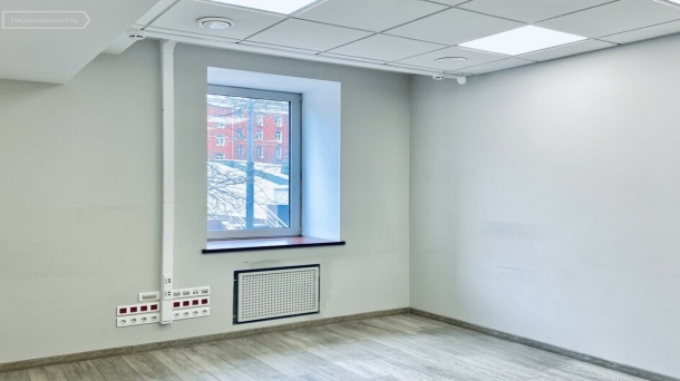 Офис (1000 м²)