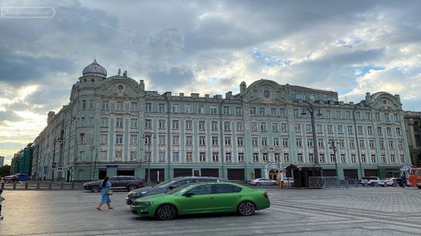 Офис (1941 м²)