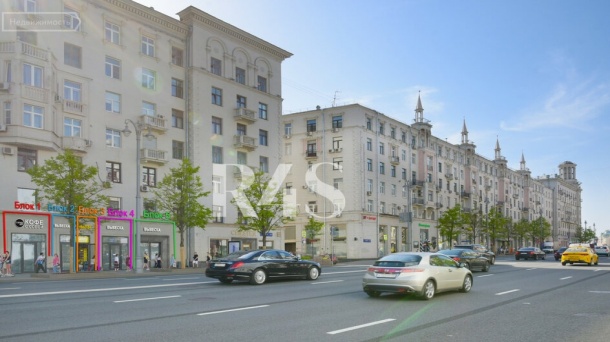 Торговая площадь (12.4 м²)