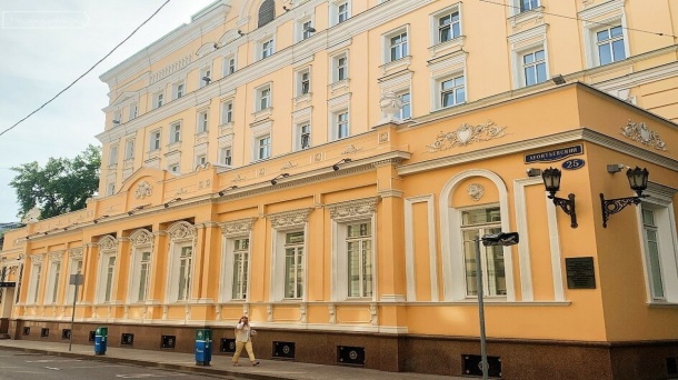 Помещение свободного назначения (571 м²)