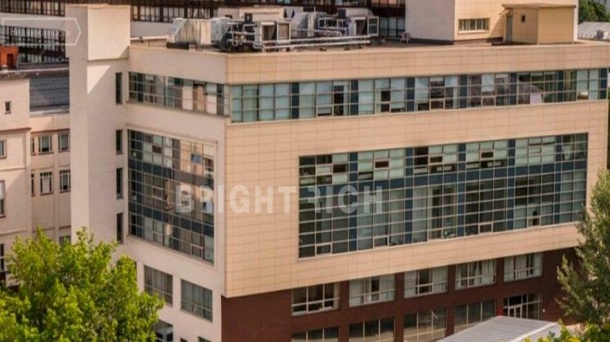 Офис (2500 м²)