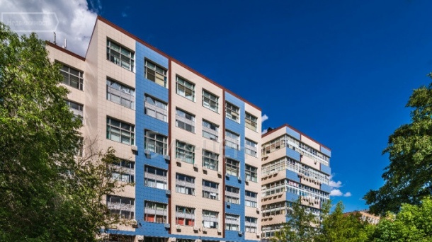 Офис (75 м²)