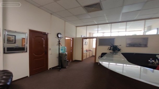 Помещение свободного назначения (621 м²)