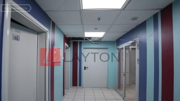 Помещение свободного назначения (687 м²)