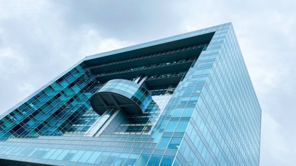 Офис (1090 м²)