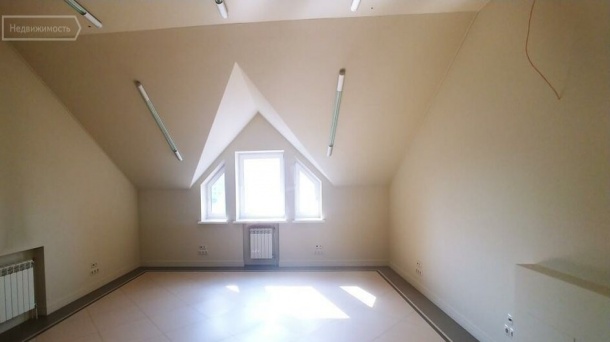 Офис (220 м²)